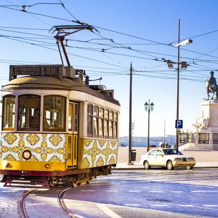 Tram in lissabon, portugal