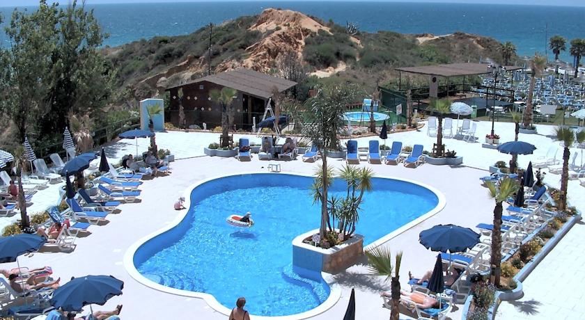 Zwembad van Auramar Beach Resort in Albufeira, Portugal