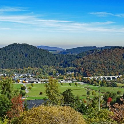 Uitzicht over willingen in het sauerland, duitsland