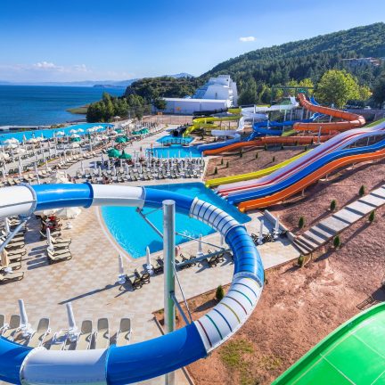 Waterpark van Izgrez Spa & Aquapark in Struga, Macedonië