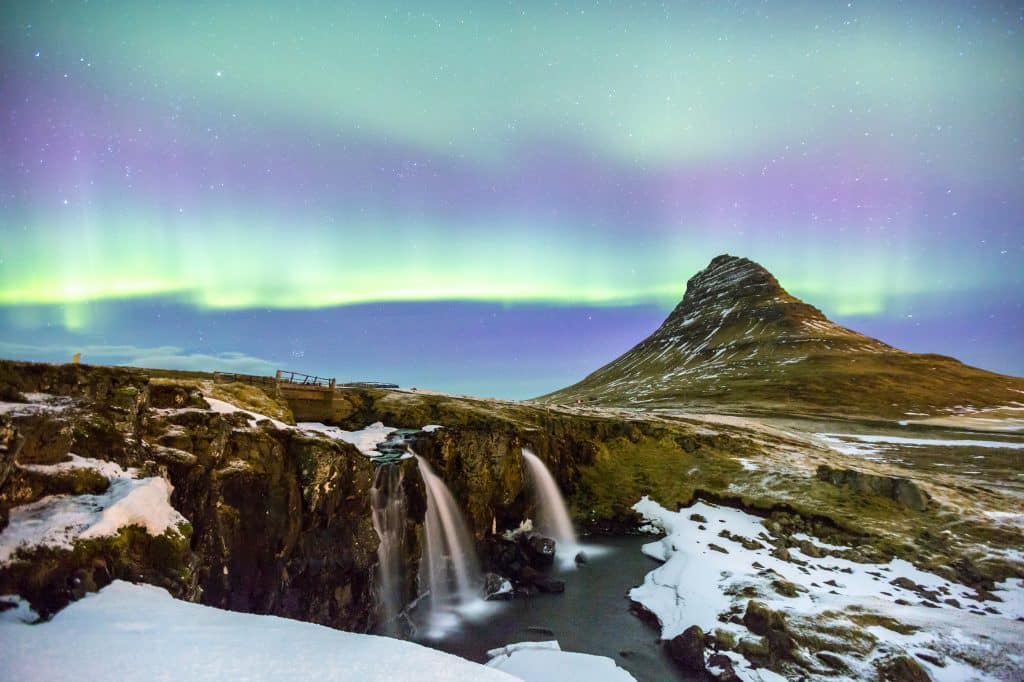Noorderlicht en sneeuw in IJsland
