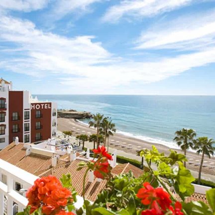uitzicht hotel perla marina in nerja costa del sol spanje