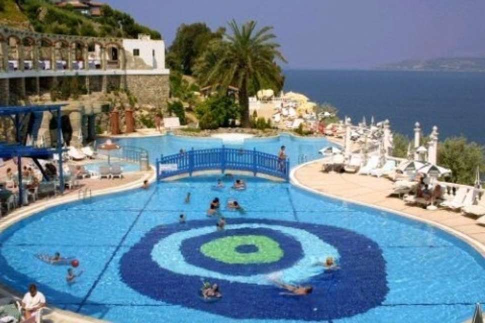 Zwembad van Ephesus Princess Resort & Hotel in Kusadasi, Turkije