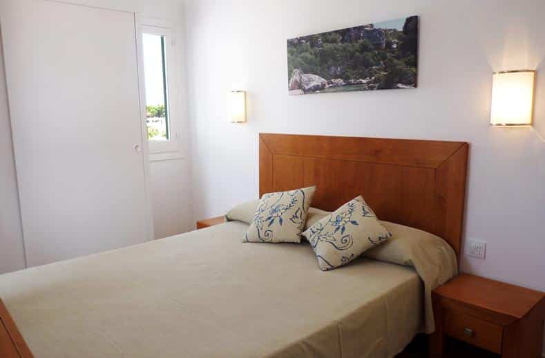 Hotelkamer van Hotel Cales de Ponent in Cala Blanca, Menorca