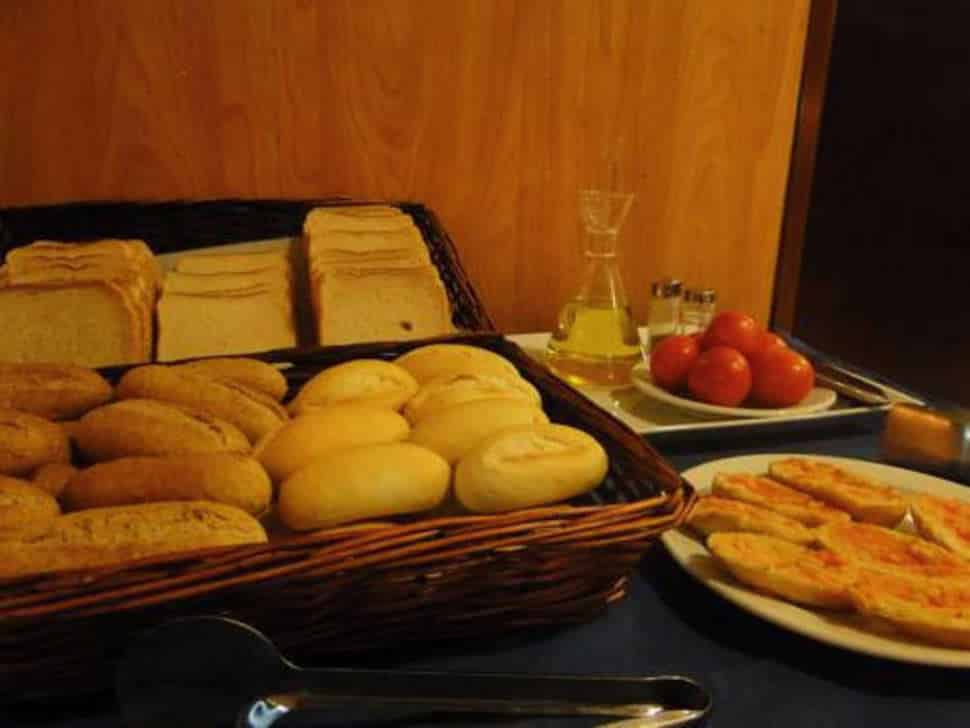 Ontbijt in Hostel Lami in Barcelona, Spanje