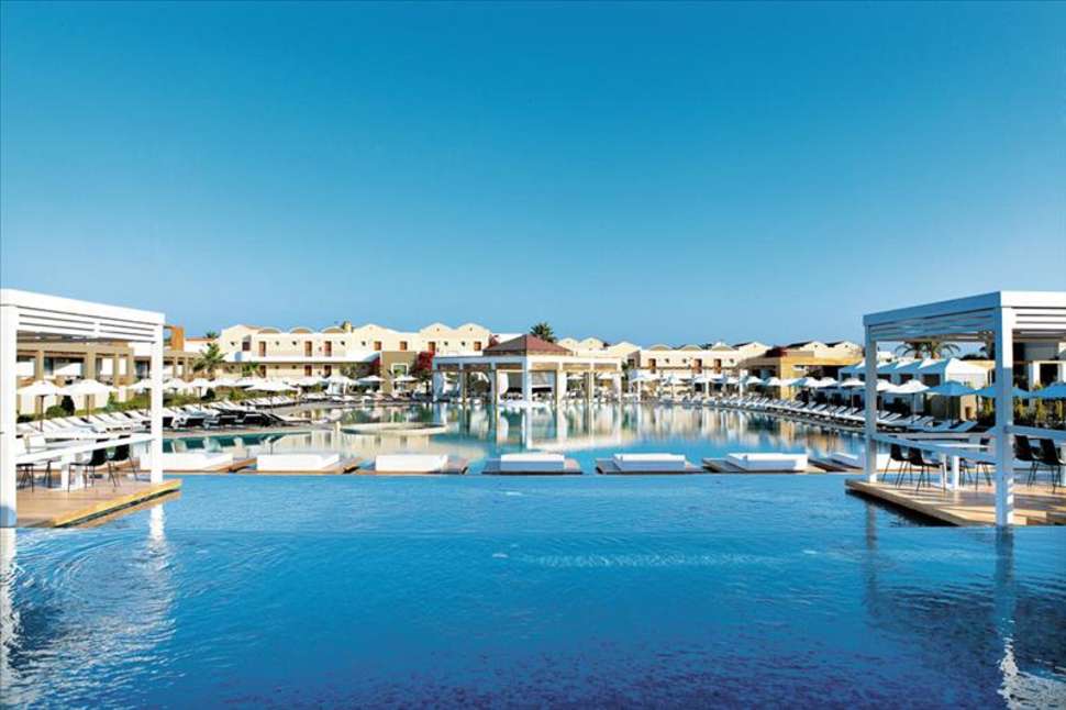 Zwembaden van Pelagos Suites Hotel in Kos-Stad, Kos