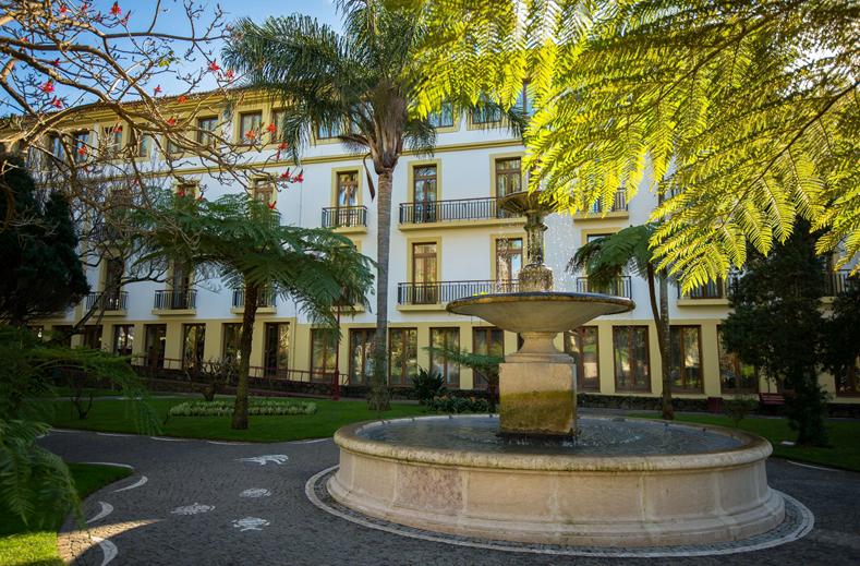 Azoris Angra Garden Plaza Hotel in Angra do Heroismo, Azoren