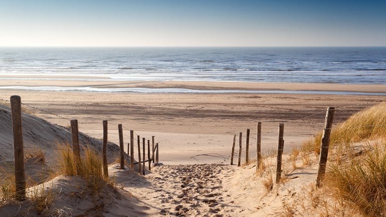 Strand van Ter Heijde aan Zee in Zuid-Holland