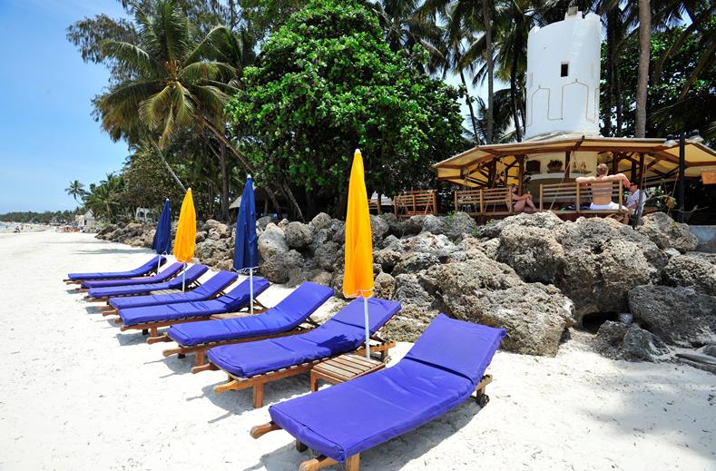 Strand van Severin Sea Lodge in Mombasa, Kenia