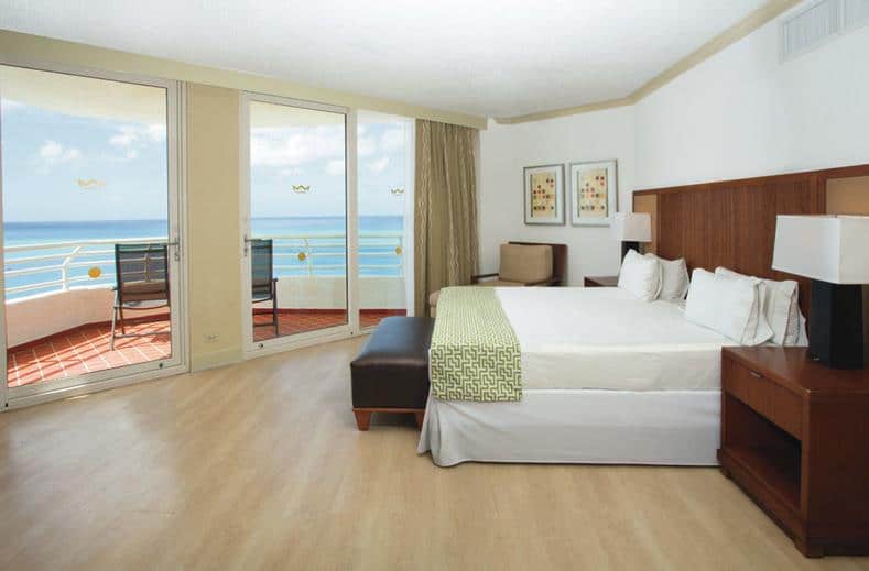Hotelkamer van RIU Palace Antillas in Palm Beach, Aruba