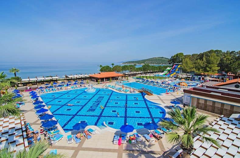 Zwembad van Kustur Club Holiday Village in Kusadasi, Turkije