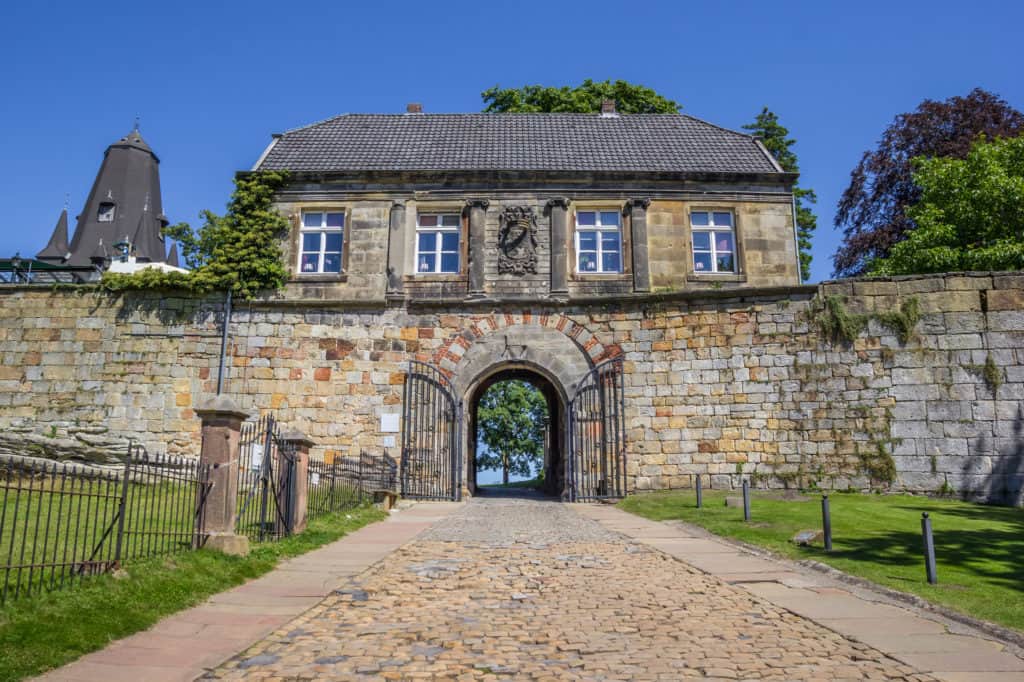 Ingang van de burcht van Bad Bentheim in Duitsland