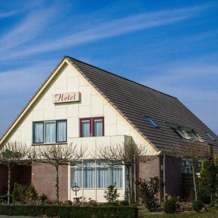 Hotel en restaurant het roode hert in dalfsen, overijssel, nederland