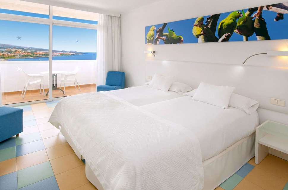 Hotelkamer van Iberostar Bouganville Playa in Costa Adeje, Tenerife, Spanje