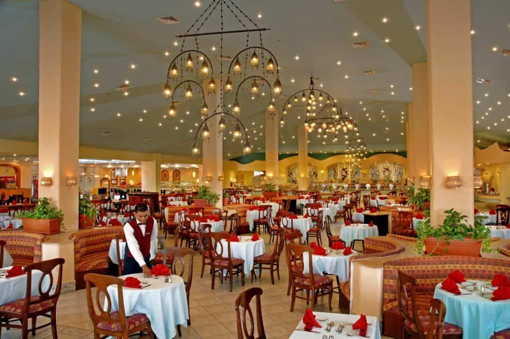 Restaurant van Dana Beach Resort in Hurghada, Rode Zee, Egypte