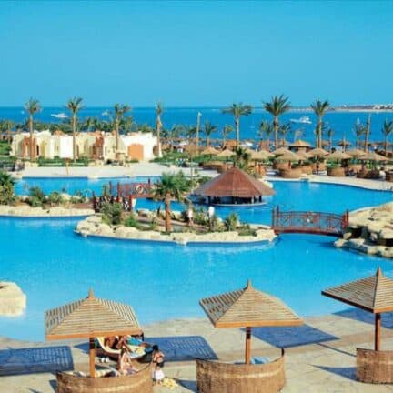 Sunrise royal makadi aqua resort in hurghada, rode zee, egypte