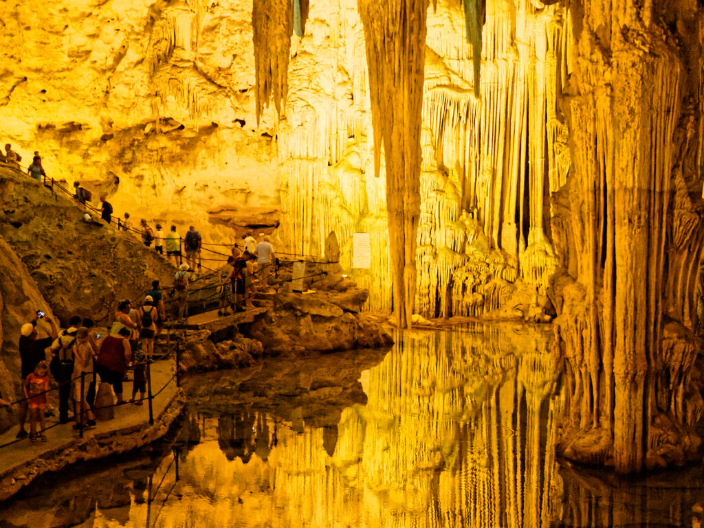 Grotto di Nettuno