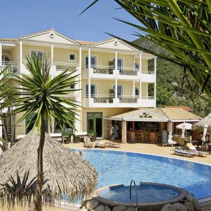 Lefko hotel & apartments in nidri, lefkas, griekenland