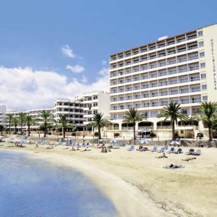 Mar y playa i in ibiza-stad, ibiza, spanje