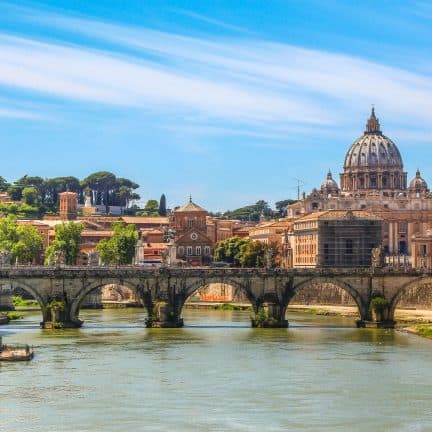 Rivier de Tiber in Rome, Italië