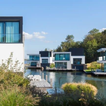 Roompot largo harbour village